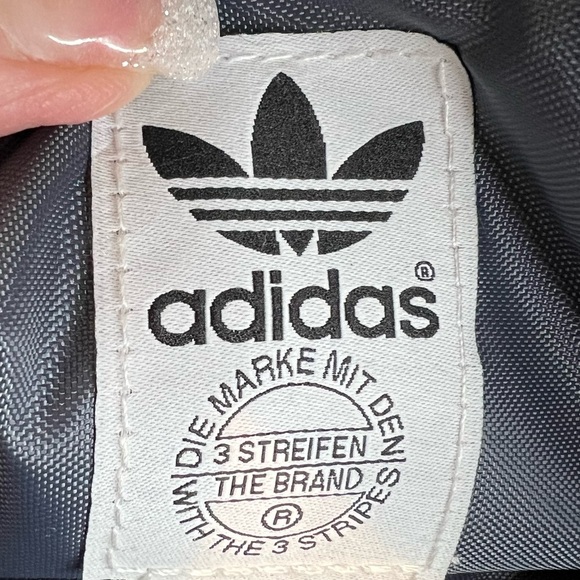 ADIDAS ORIGINALS, PUFFER & POUCH CROSSBODY BAG - Picture 13 of 15